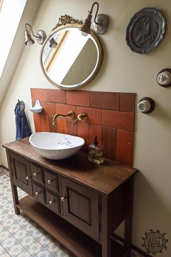 stolarz białystok, usługi stolarskie białystok, zabudowa łazienki białystok, meble do łazienki